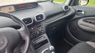 Citroen C3 Picasso 2015 110 hp_ Δώρο service με την παράδοση-thumb-20
