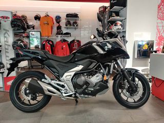 Honda NC 750X 2026 DCT