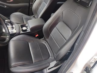 Jaguar E-Pace 2019 R Dynamic P 250 AWD-thumb-19