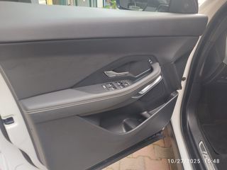 Jaguar E-Pace 2019 R Dynamic P 250 AWD-thumb-11