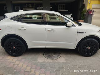 Jaguar E-Pace 2019 R Dynamic P 250 AWD-thumb-5