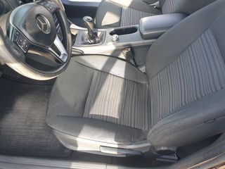 Mercedes-Benz A 160 2015 CDI DIESEL-thumb-12