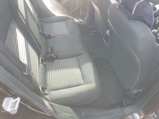 Mercedes-Benz A 160 2015 CDI DIESEL-thumb-13