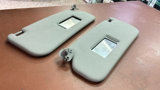 ΣΕΤ  ( Οδηγού -  Συνοδηγού ) ΣΚΙΑΔΙΑ  TOYOTA AVENSIS T22 1997-2003