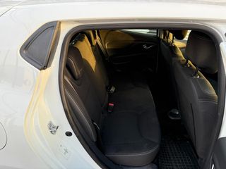 Renault Clio 2018 1.5 DCI DIESEL-thumb-8