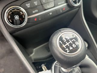 Ford Fiesta 2019-thumb-17