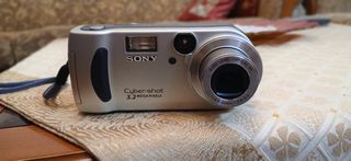 Sony Cyber-shot DSC-P71 – Made in Japan – Πλήρες με κουτί, συλλεκτική ψηφιακή μηχανή