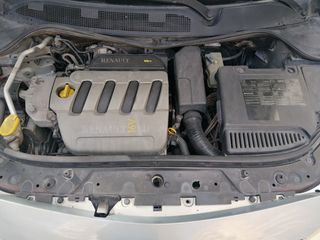 Renault Megane 2003 MEGANE 1.4 16V-thumb-1