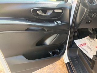Κλούβα Mercedes-Benz 2021 Vito 116cdi Long 163ps*Euro6d*3Θεσεις*Book Service*Klima*-thumb-23