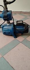 Πιεστικό νερού 1 hp ιταλικής κατασκευής ελάχιστα χρησιμοποιημένο σε άριστη κατάσταση με όλα τα περιφερειακά εξαρτήματα