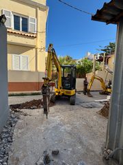 Εκσκαφάκι (διαβολάκι) Komatsu 2006 PC 30 M R