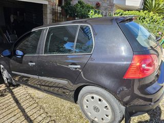Volkswagen Golf 2004 5