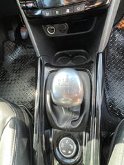 Peugeot 2008 2015-thumb-13