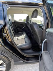 Peugeot 2008 2015-thumb-20