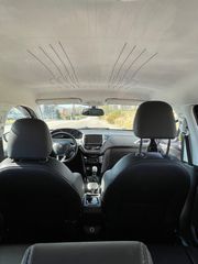 Peugeot 2008 2015-thumb-24