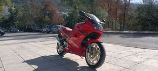Honda VFR 750 1991 RC36