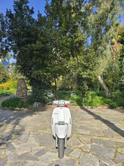 Lambretta V125 2021 Spesial