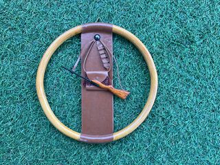 Χειροποίητο διακοσμητικό επιτοίχιο από μπαμπού-ξύλο-δερματίνη.