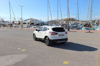 Nissan Qashqai 2016 automatic 1.6 dci-thumb-7