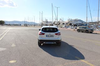 Nissan Qashqai 2016 automatic 1.6 dci-thumb-9