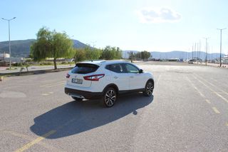 Nissan Qashqai 2016 automatic 1.6 dci-thumb-11