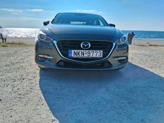 Mazda 3 2017 Skyactive 1500cc diesel 105 hp Full Extra-thumb-2