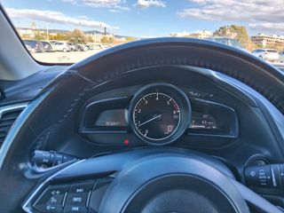 Mazda 3 2017 Skyactive 1500cc diesel 105 hp Full Extra-thumb-14