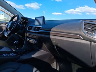 Mazda 3 2017 Skyactive 1500cc diesel 105 hp Full Extra-thumb-18