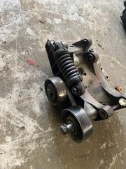 Βάση στηρίξης δυναμό τεντωτηρα Citroen Peugeot KFV KFW 2000-2010