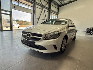 Mercedes-Benz A 160 2018-thumb-2