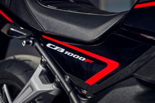 Honda CB 1000 2026 CB1000F MY26-thumb-12