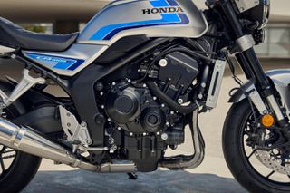 Honda CB 1000 2026 CB1000F MY26-thumb-14