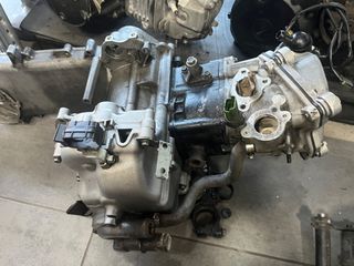 ΚΙΝΗΤΗΡΑΣ/ΜΟΤΕΡ  PIAGGIO BEVERLY 300cc-thumb-2