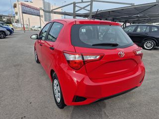 Toyota Yaris 2018 1.0 (69H) VVTI-thumb-4