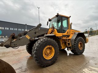 Φορτωτής Με Λάστιχα Volvo 2008 L120F-thumb-1