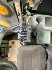 Φορτωτής Με Λάστιχα Volvo 2008 L120F-thumb-10