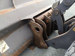 Φορτωτής Με Λάστιχα Volvo 2002 L120E-thumb-5