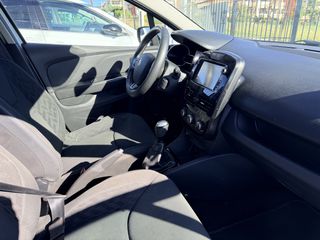 Renault Clio 2019 FULL EXTRA!!!-thumb-6