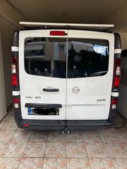 Opel Vivaro 2015