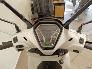 Voge SR16 200 2026-thumb-7