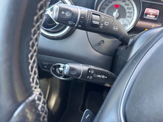 Mercedes-Benz GLA 180 2015 URBAN-thumb-19