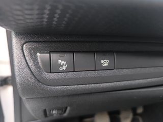 Peugeot 2008 2015 CROSSWAY GRIP CONTROL 130hp-thumb-45