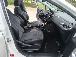Peugeot 2008 2015 CROSSWAY GRIP CONTROL 130hp-thumb-31