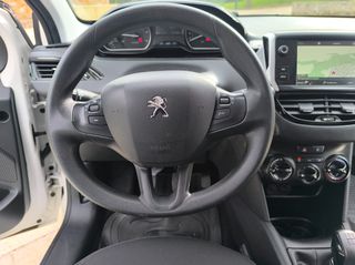 Peugeot 208 2020 1.5 DIESEL-thumb-36