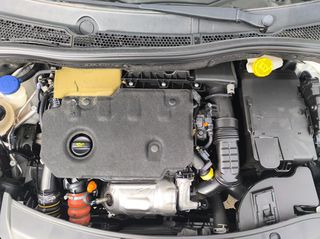 Peugeot 208 2020 1.5 DIESEL-thumb-52