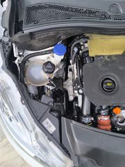 Peugeot 208 2020 1.5 DIESEL-thumb-51