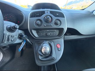 Κλούβα Renault 2020 Kangoo-Full-Extra-Paktronic-Navi-thumb-14