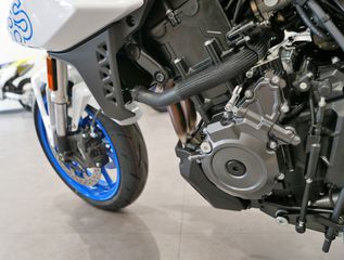 Suzuki GSX 8S 2024 ΓΝΗΣΙΑ Ή ΕΠΩΝΥΜΑ ΑΞΕΣΟΥΑΡ-thumb-3
