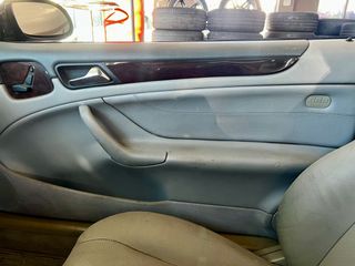 Mercedes-Benz CLK 200 2000-thumb-7