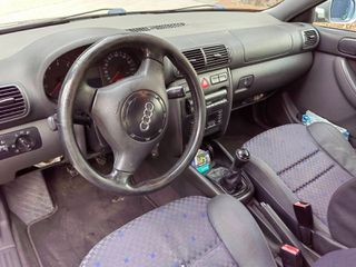 Audi A3 2000-thumb-5